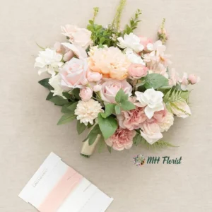 Blush and Cream Bridal Bouquets for Bride