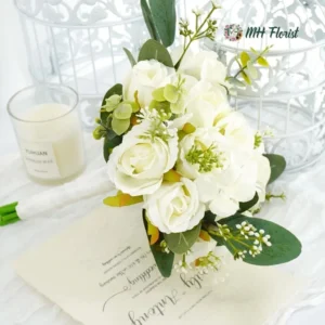 Wedding Bouquet of Roses and Eucalyptus, Variety of Flower Patterns